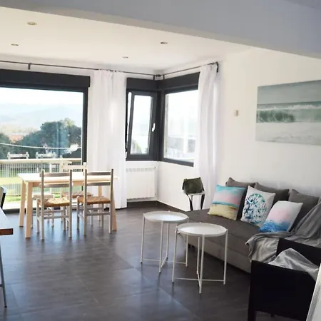 Al Aire Del Mar Apartment San Vicente De La Barquera Exterior photo
