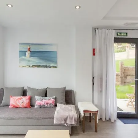 Al Aire Del Mar Apartment San Vicente De La Barquera Exterior photo