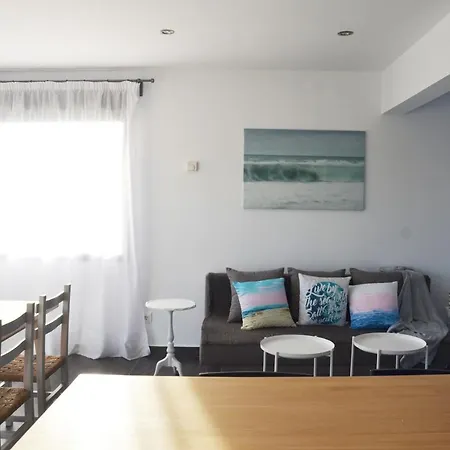 Al Aire Del Mar Apartment San Vicente De La Barquera Exterior photo
